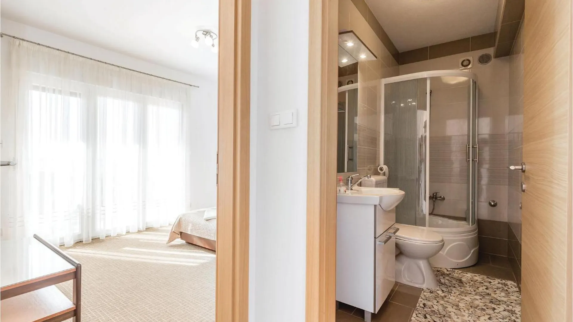 1 Bedroom Gorgeous Apartment In Selce