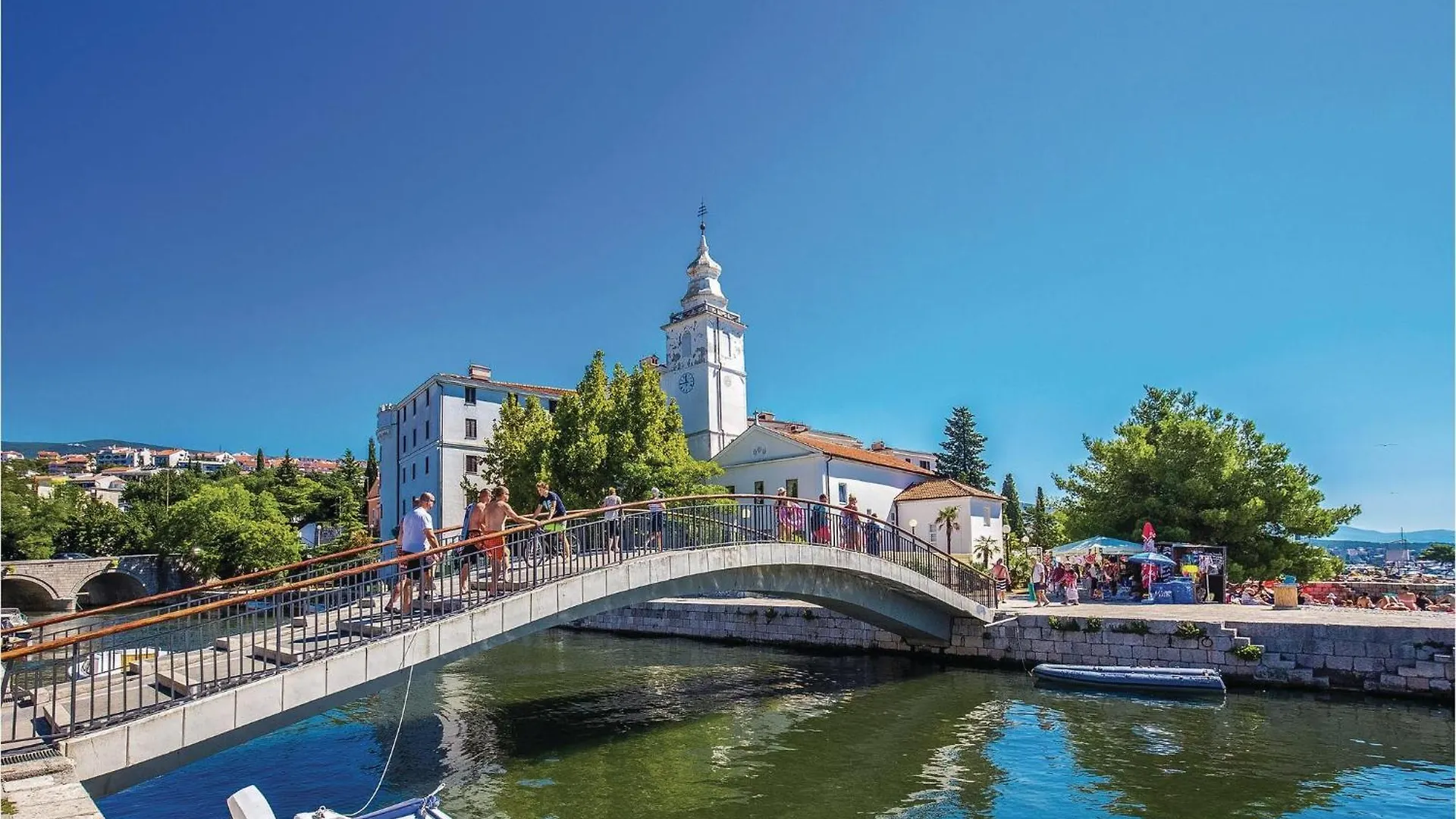 1 Bedroom Gorgeous Apartment In Selce Kroatien
